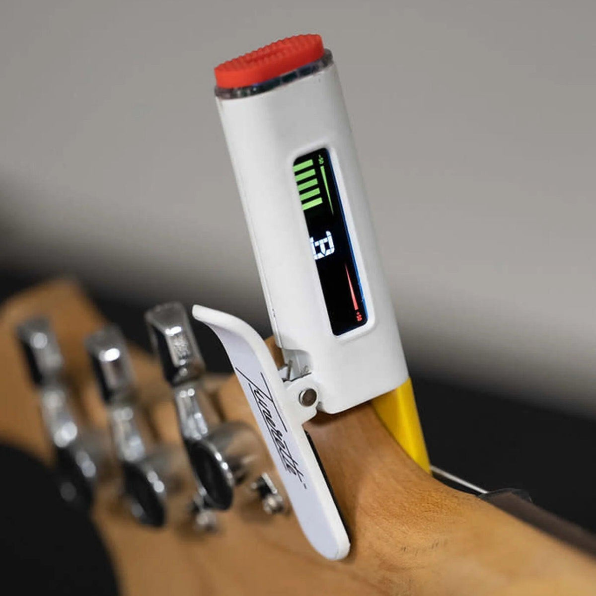 Tunerette - Clip-On Guitar Tuner Cigarette