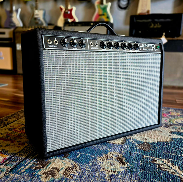 Hunter Amplifiers Deluxe Reverb Tube Combo - Blackface - Handwired