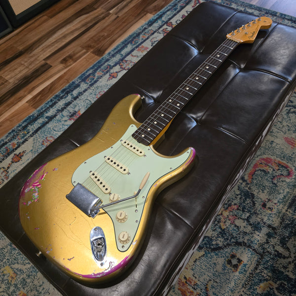 2016 Fender Custom Shop - Wildwood 10 - '61 Strat - Heavy Relic - Aztec Gold / Pink Paisley - Cruz Pickups