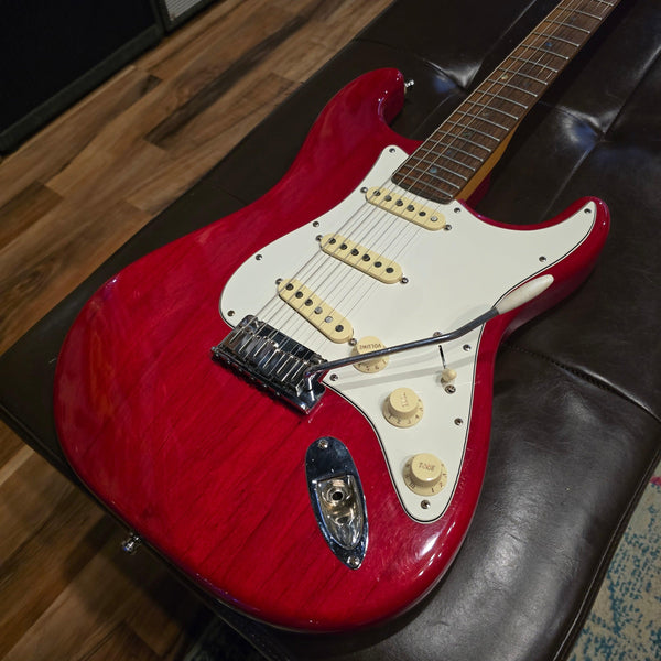 2000 Fender American Deluxe Stratocaster - Crimson Red Transparent w/ Gig Bag