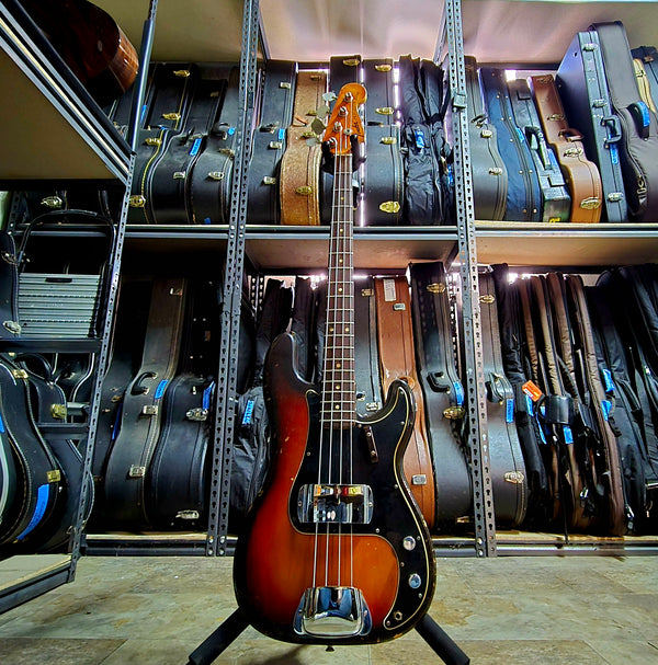 1972 Fender Precision P Bass - Jazz Neck Width - Sunburst - w/Case