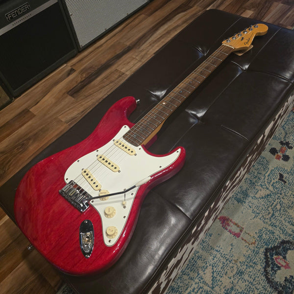 2000 Fender American Deluxe Stratocaster - Crimson Red Transparent w/ Gig Bag