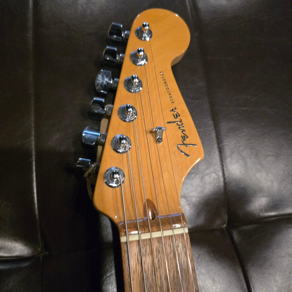 2000 Fender American Deluxe Stratocaster - Crimson Red Transparent w/ Gig Bag