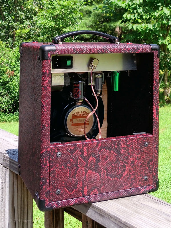 Hunter Amplifiers - Stingray - 4-watt Tube Combo - 8" Speaker - Red Snakeskin