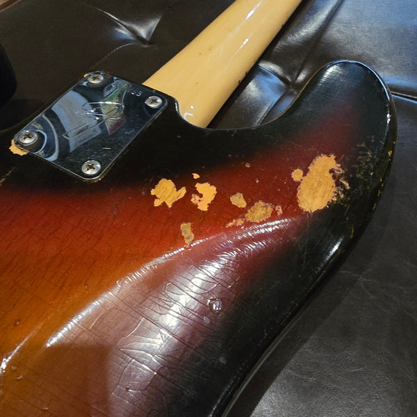 1972 Fender Precision P Bass - Jazz Neck Width - Sunburst - w/Case