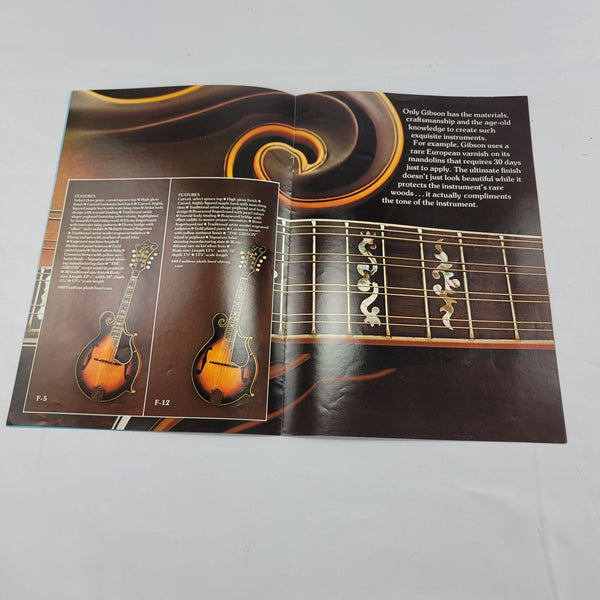 1975 Gibson Mandolin Series Brochure Catalog - Dash Crofts - Cumberland Guitars