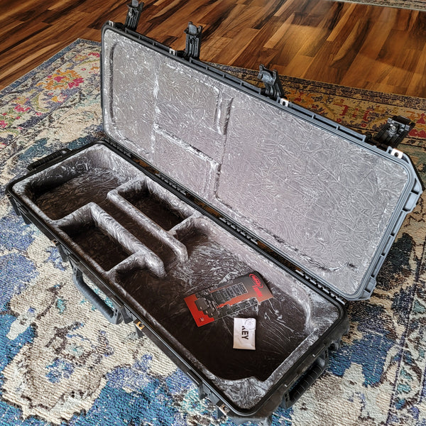 USED SKB 3i-4214-OP iSeries Waterproof Open Cavity Electric Guitar Case