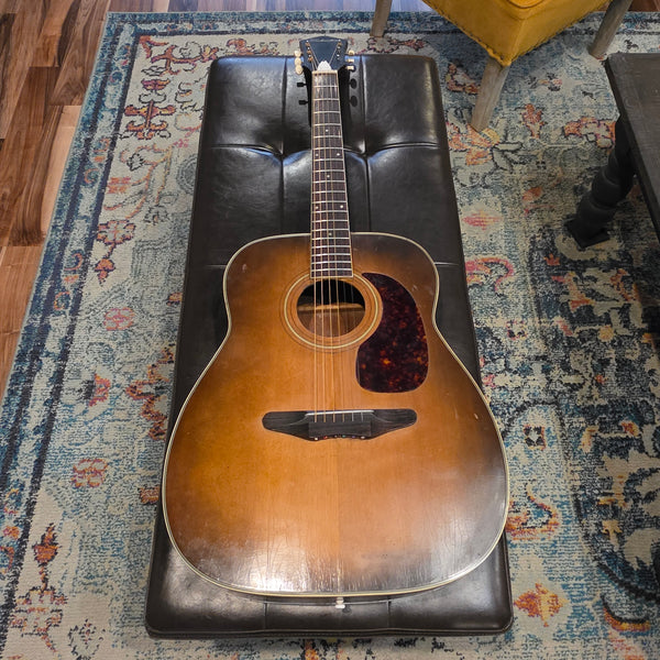 1968 Silvertone 57P633L Jumbo Acoustic Guitar - w/Case