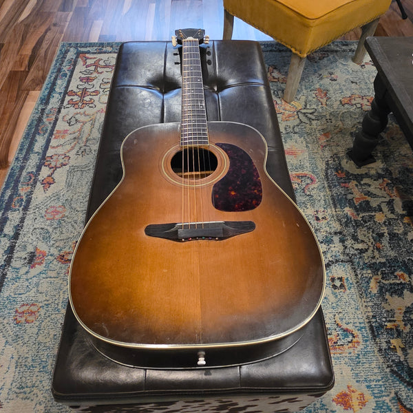 1968 Silvertone 57P633L Jumbo Acoustic Guitar - w/Case