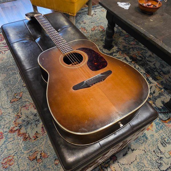 1968 Silvertone 57P633L Jumbo Acoustic Guitar - w/Case
