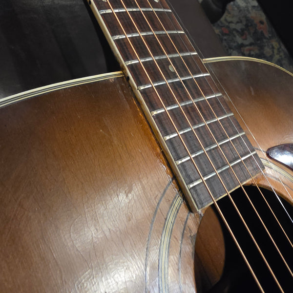 1968 Silvertone 57P633L Jumbo Acoustic Guitar - w/Case