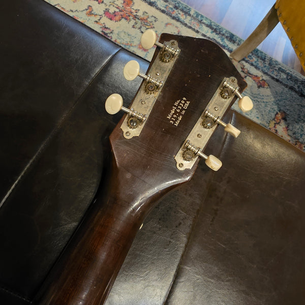 1968 Silvertone 57P633L Jumbo Acoustic Guitar - w/Case