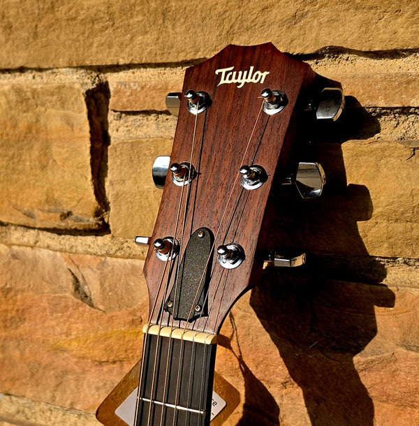 2016 Taylor 114ce Grand Auditorium - Acoustic Electric - Natural Finish - w/Gig Bag