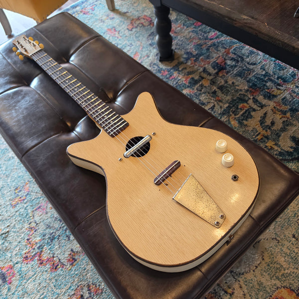1965 Danelectro 5015 Convertible - Hollowbody Electric Acoustic Guitar - White