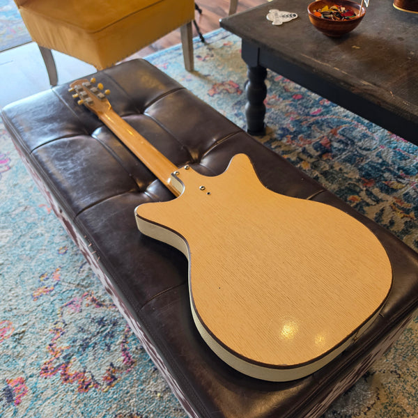 1965 Danelectro 5015 Convertible - Hollowbody Electric Acoustic Guitar - White