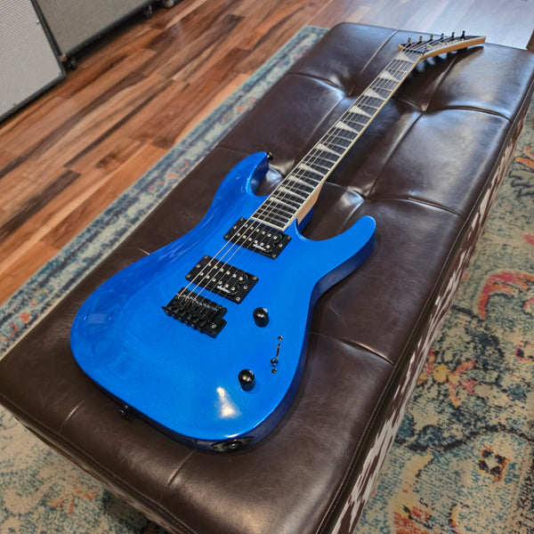 2021 Jackson JS22 DKA - Dinky Archtop - Metallic Blue