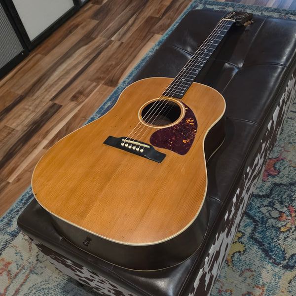 1952 Gibson J-50 - Slope Shoulder - Natural - w/Case