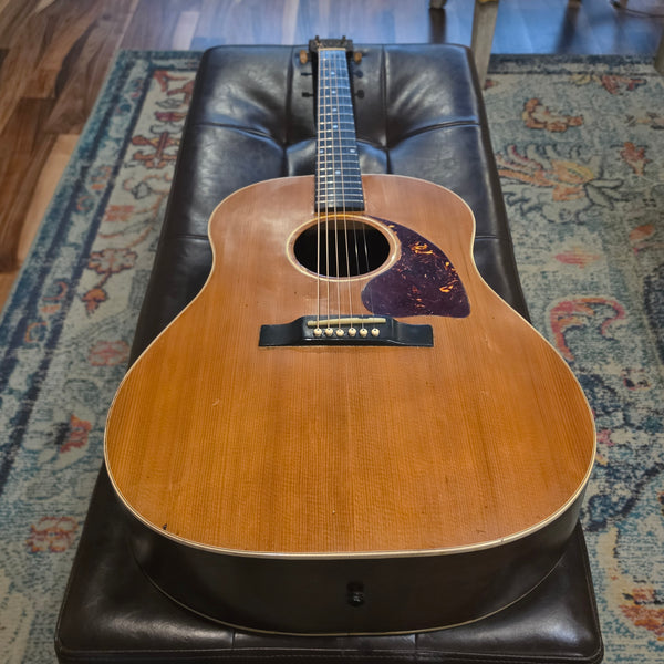 1952 Gibson J-50 - Slope Shoulder - Natural - w/Case