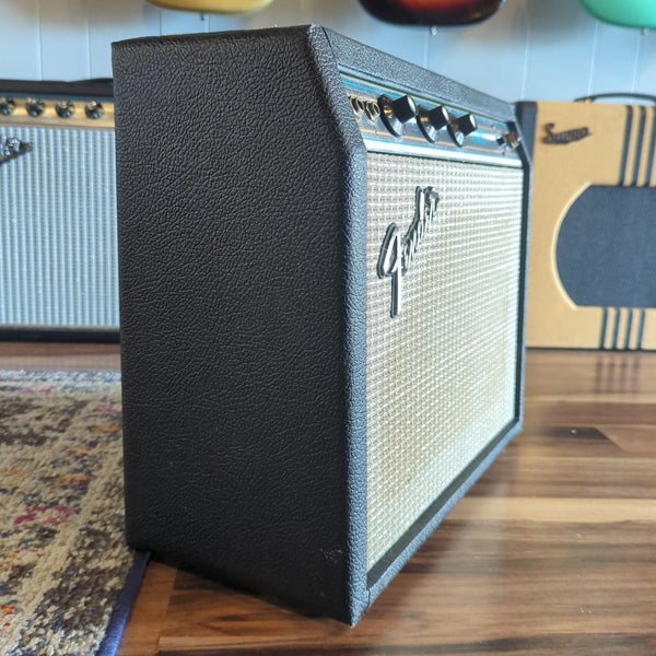 1977 Fender Champ - Silverface - Tube Combo Amp - Silverface