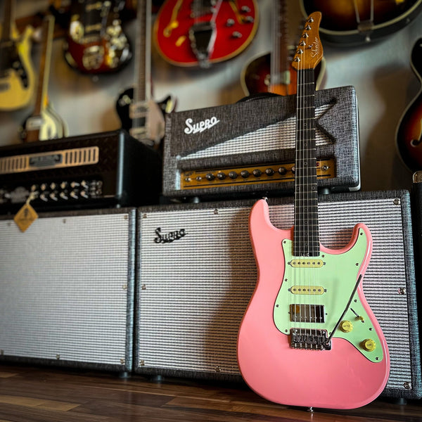 Schecter Nick Johnston Pink Strat Atomic Coral - Diamond Traditional