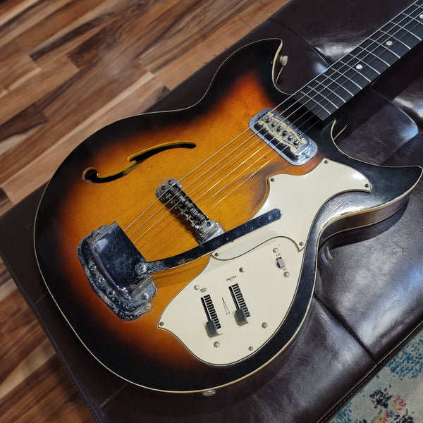 1968 Harmony H-81 Rebel w/ Case