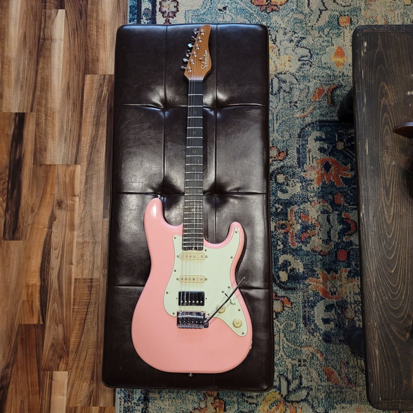 Schecter Nick Johnston Pink Strat Atomic Coral - Diamond Traditional