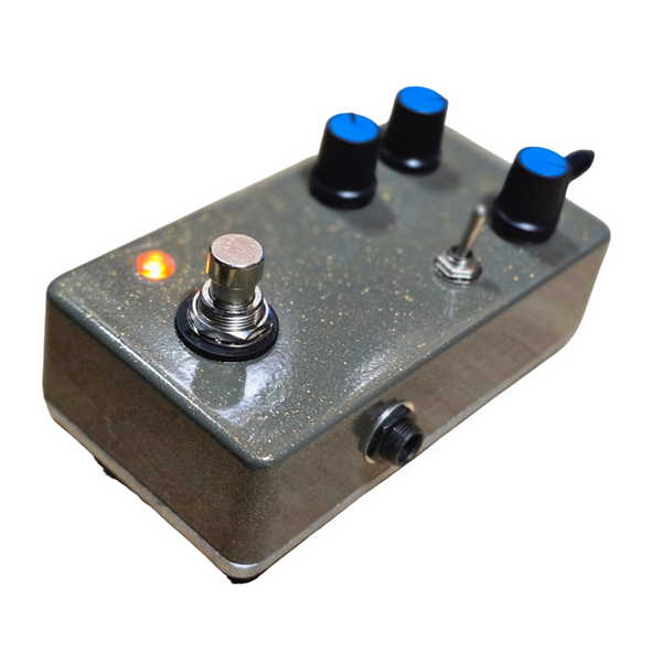 VVCo Sizzorfite - Handwired HAO Rumble Clone - Overdrive / Boost Pedal