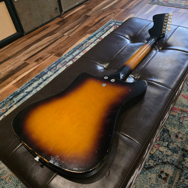 1966 Kay Vanguard K102 - Old Kraftsman - w/ Case