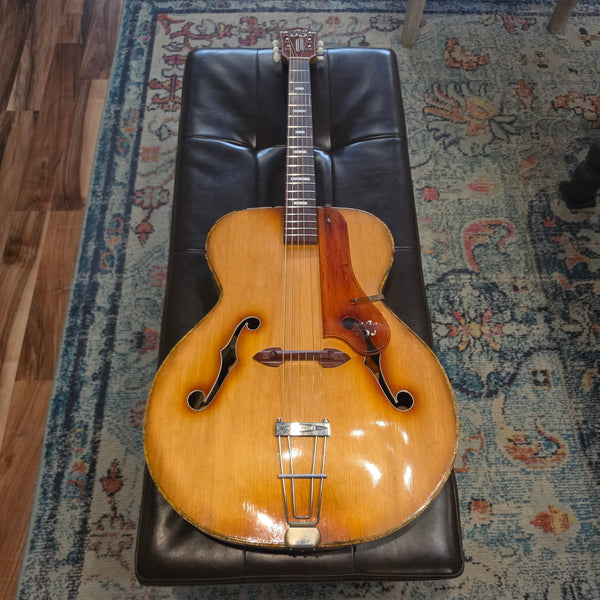 c. 1940 S.S. Stewart 17.25" Professional Archtop Guitar- Buegeleisen & Jacobson - Natural Blonde - w/Case