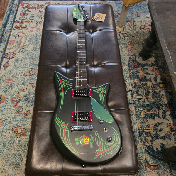 2002 Lace Ed "Big Daddy" Roth - Rat Fink - Black/Pinstripe - w/Coffin Case