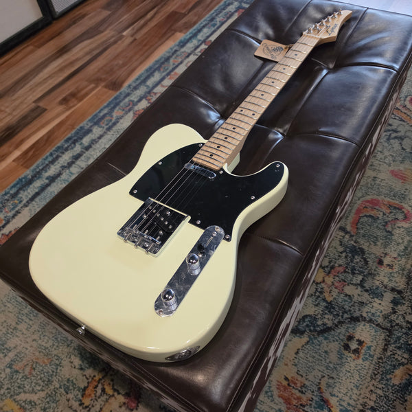 NOS Lyman LT-200R - T-Style - Electric - Yellow Cream / Rosewood