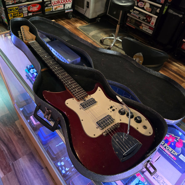 1968 KAPA Continental KA-CO - Candy Apple Red - w/ Case