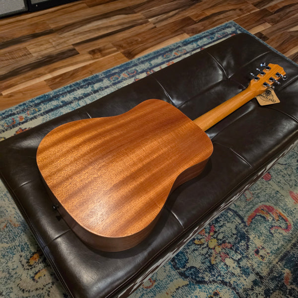 2016 Taylor BT2 Baby Taylor - Left Handed - Natural - w/Gig Bag