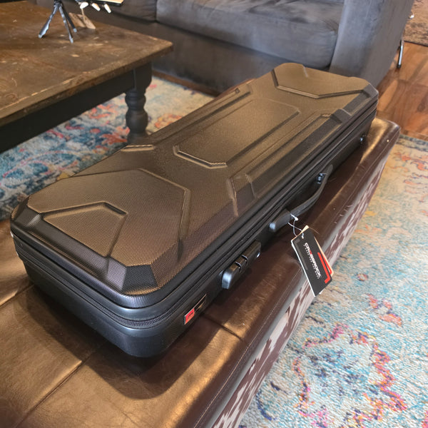 Crossrock CRA860VF ABS Molded Violin Case – Rectangular 4/4 Size, Backpackable, Black