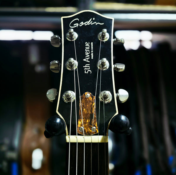 2021 Godin 5th Avenue CW Kingpin ll HB - Cognac Burst