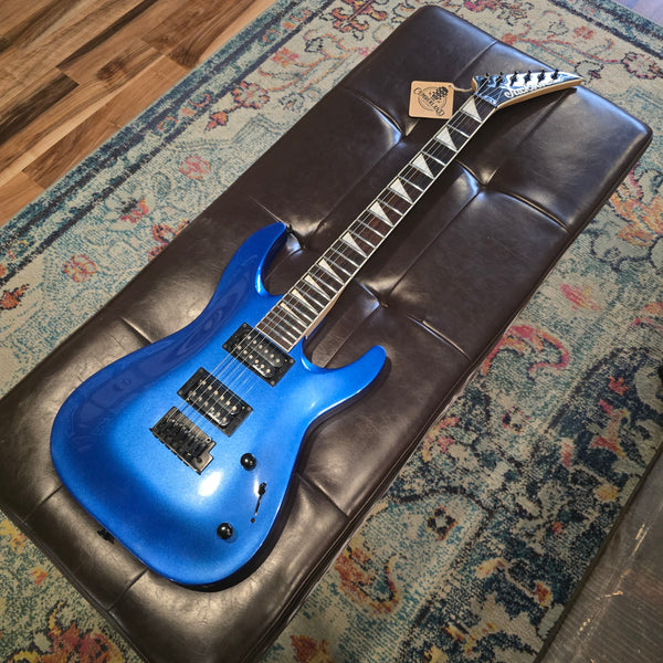 2017 Jackson JS22 DKA - Dinky Archtop - Metallic Blue - w/ Hard Case