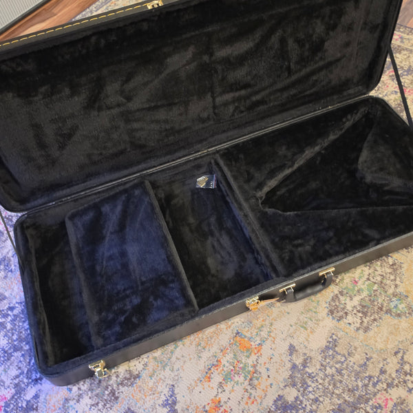 NOS Guardian Flying V Hardshell Case - Black Rectangle