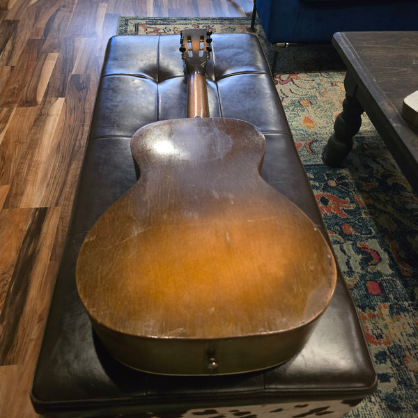 1935 Slingerland May Bell - College Pal - Parlor Guitar w/ Pearloid Fingerboard w/ Case