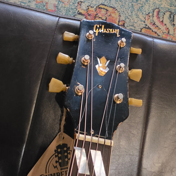 1968 Gibson Hummingbird - w/Hardshell Case