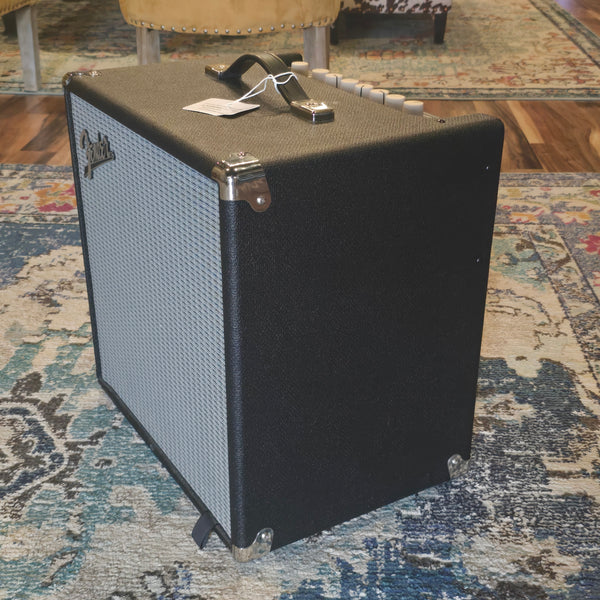 Used Fender Rumble 40 Bass Combo Amp