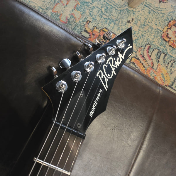 2001 B.C. Rich Bronze Series Warlock - Black - w/Coffin Road Case
