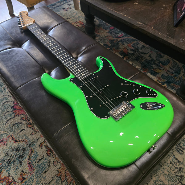 2021 Fender Player II Stratocaster - Limited Edition - Neon Green Strat