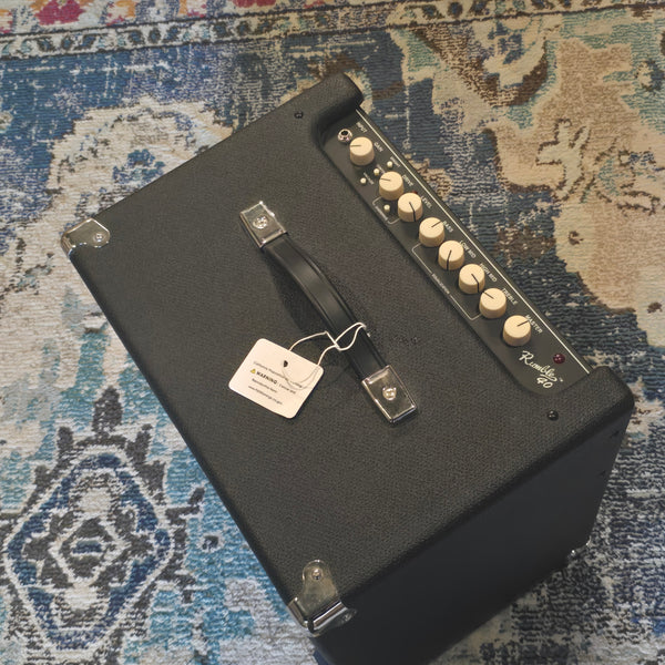 Used Fender Rumble 40 Bass Combo Amp