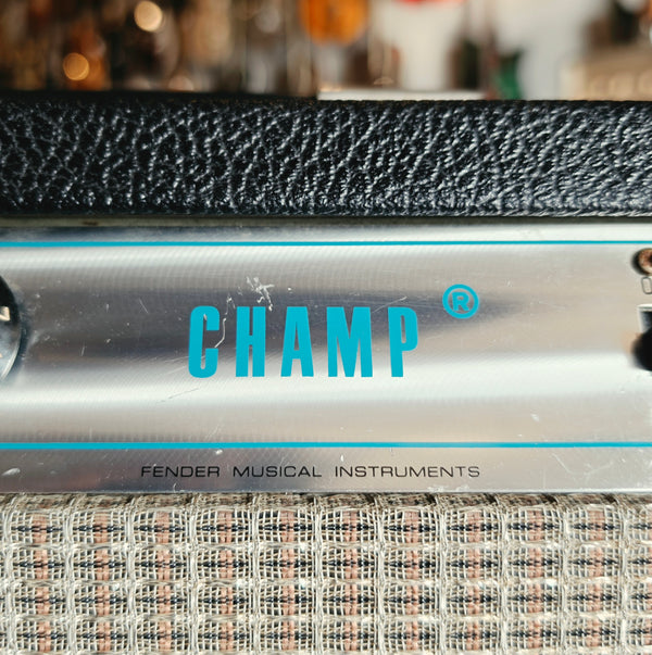 1977 Fender Champ - Silverface - Tube Combo Amp - Silverface