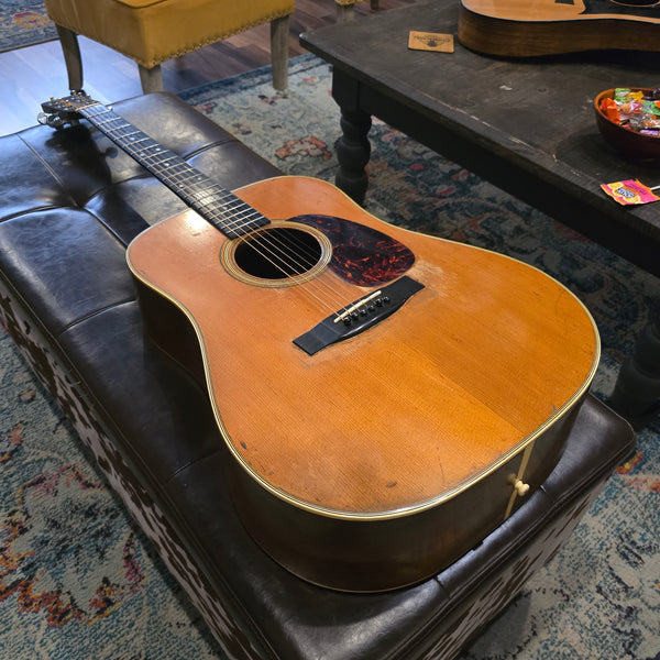 1964 Martin D-28 - Dreadnaught - Brazilian Rosewood w/HSC