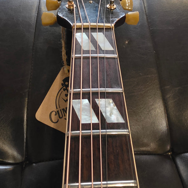 1968 Gibson Hummingbird - w/Hardshell Case