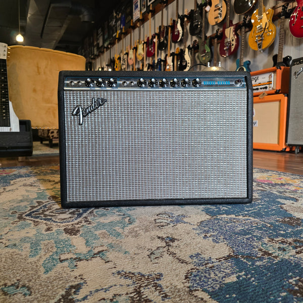 1974 Fender Silverface Deluxe Reverb Tube Combo Amp