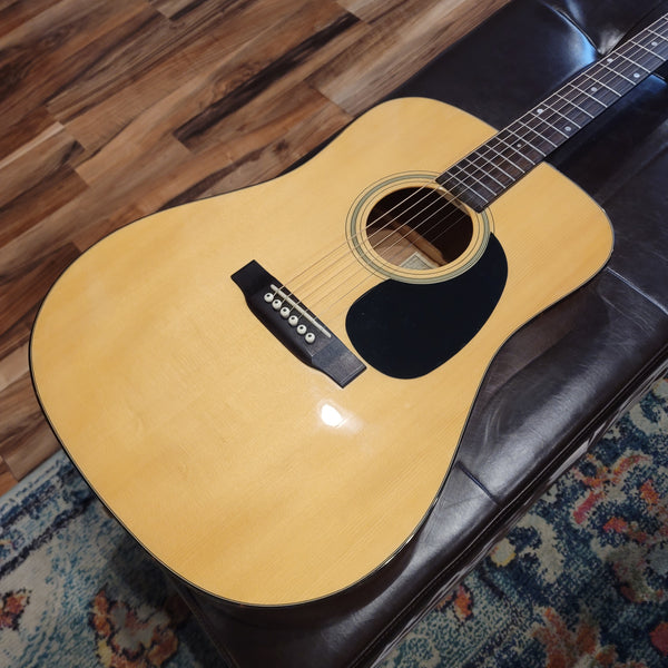 Used Recording King RD-318 Dreadnaught Acoustic