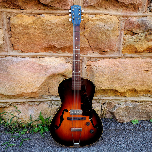 1942 Gibson ES-125 - w/ Original Case - P-13 Pickup