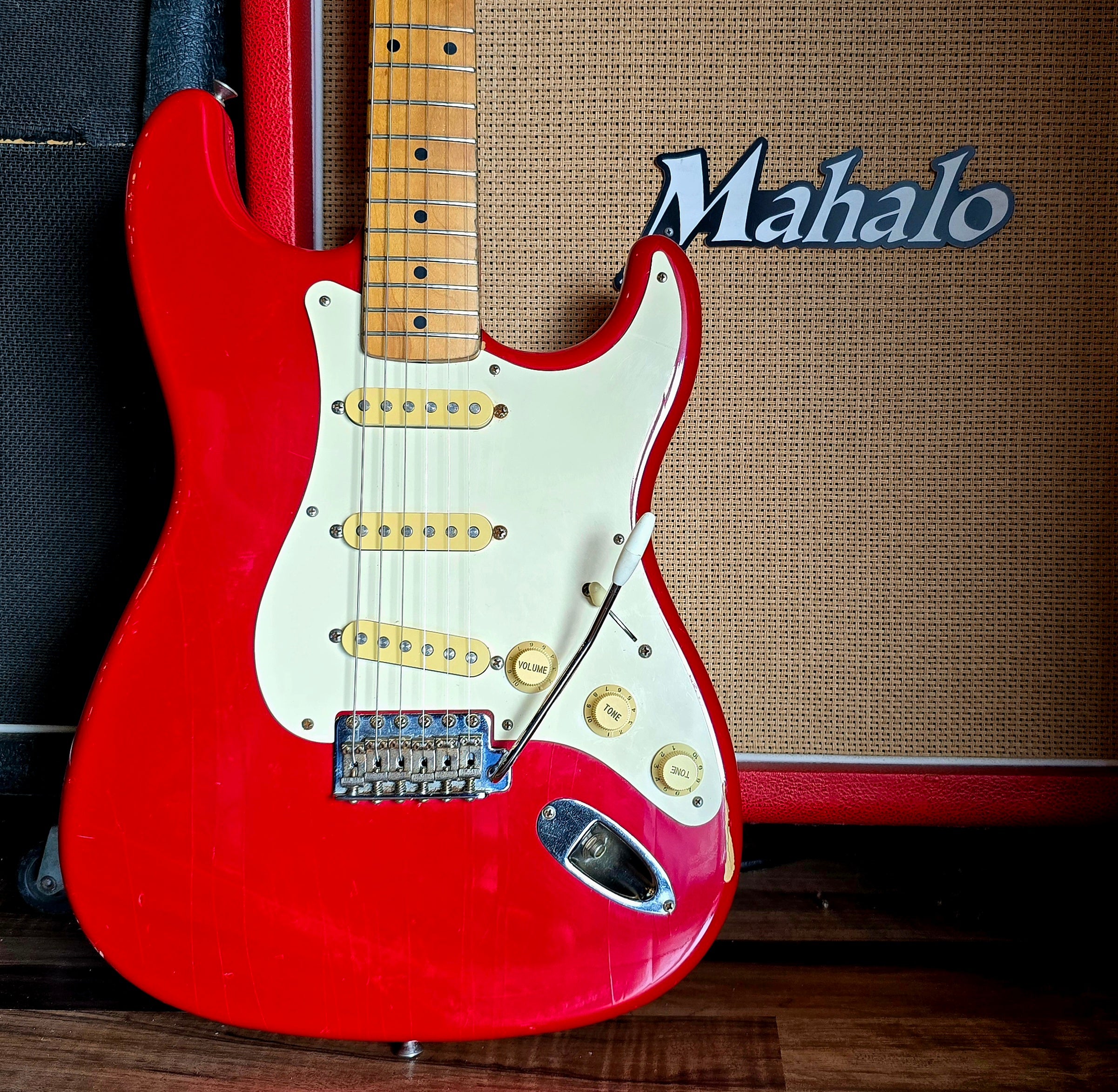 FERNANDES STRATOCASTER レア　レリック加工ギター　中古 1992 Fernandes LE-1 Special Edition '57 Strat Copy - Red - Japan